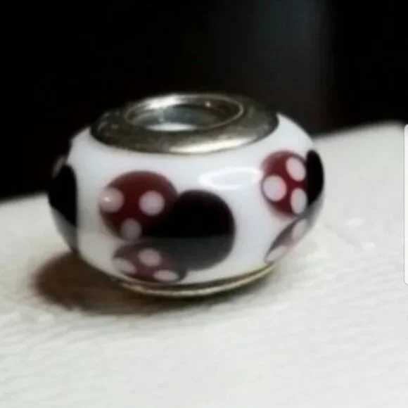 Retired Disney pandora Mureno glass bead charm. - Picture 3 of 7